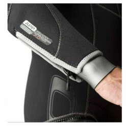 Combinaison SD COMBAT WATERPROOF 7mm Dame -La Palanquee Soldes Magasin combinaison sd combat.1 1