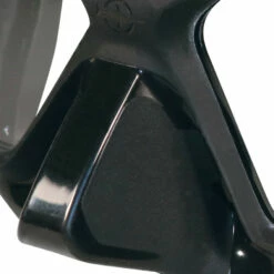 Masque SHARK BEUCHAT -La Palanquee Soldes Magasin shark noir 1