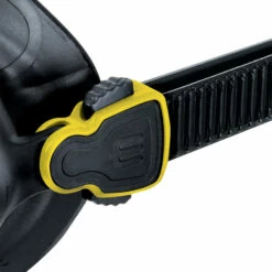 Masque WOLF OMER -La Palanquee Soldes Magasin wolf noir jaune detail